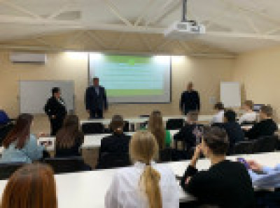The Dmitrov high school students learned about the tools for protecting the rights of entrepreneurs.